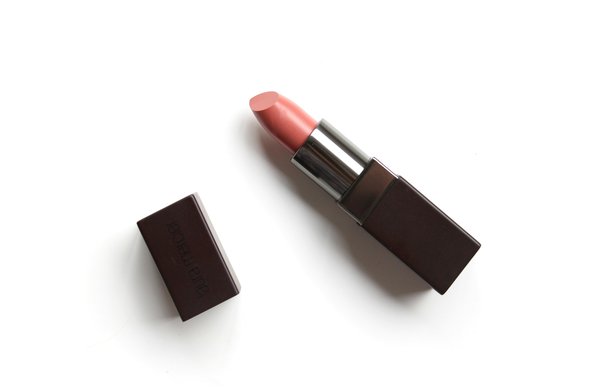 How to Choose the Right Shade of Nude Lipstick for Your Skin Tone?